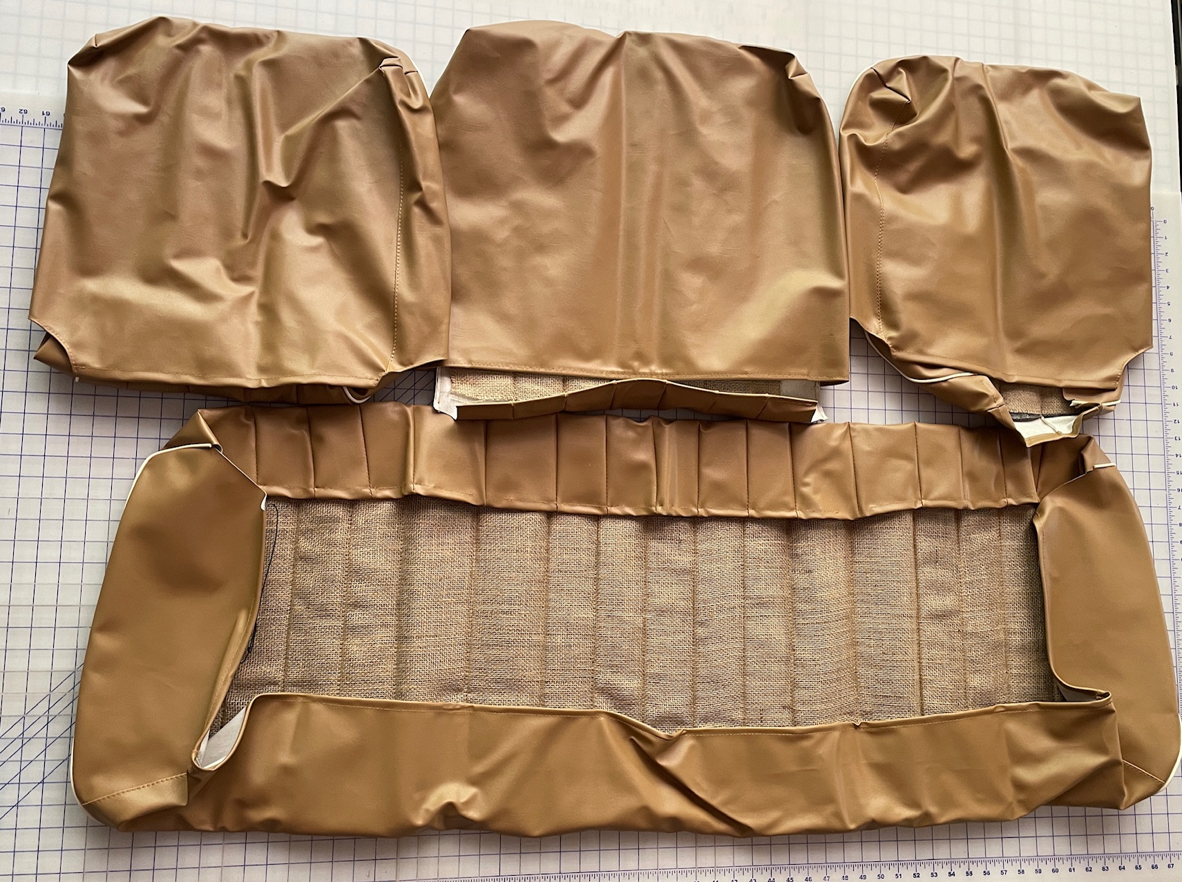 1959-61 Caramel Full Width Double Flipper Middle Seat Covers For Mango & Sea Gull Gray Bus